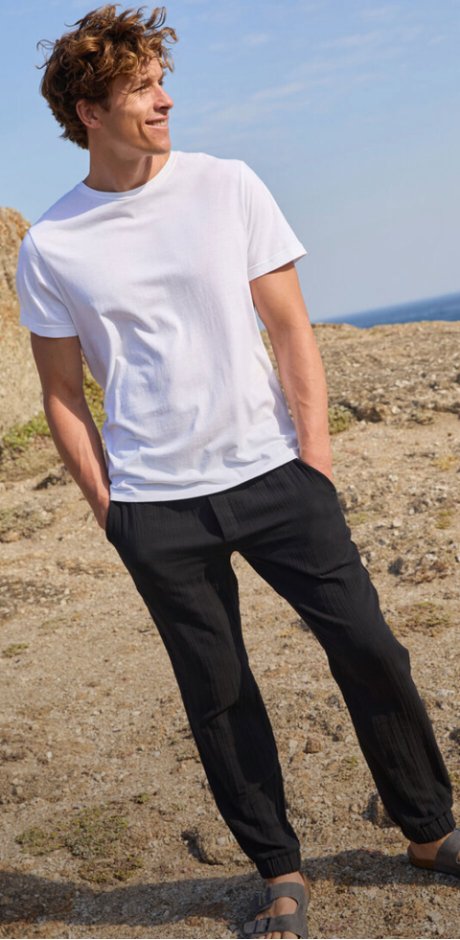 Homme - Pantalon taille élastiquée Regular Fit en gaze de coton, Tapered - noir
