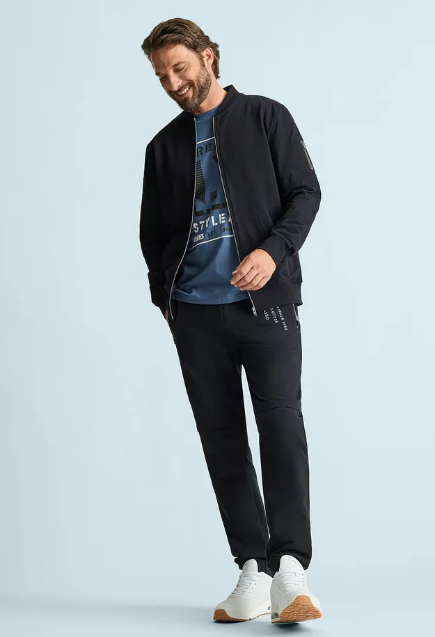 Herren - Sweat-Bomberjacke aus reiner Bio-Baumwolle - schwarz