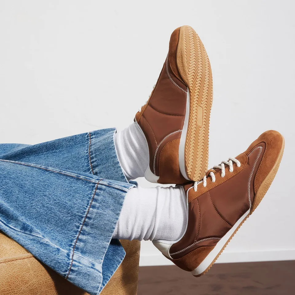 Tendance - Sneakers au look rétro - toffee