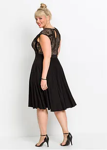 Robe midi à dentelle, bonprix Robe midi à dentelle, bonprix
