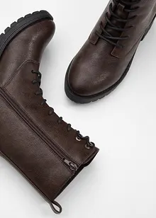 Boots lacées, bonprix Boots lacées, bonprix