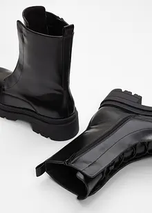 Boots lacées, bonprix Boots lacées, bonprix