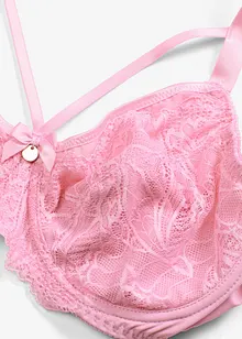 Soutien-gorge minimiseur avec dentelle délicate, bonprix Soutien-gorge minimiseur avec dentelle délicate, bonprix