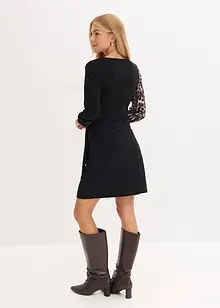 Robe courte et ajustée avec décolleté plongeant, bonprix Robe courte et ajustée avec décolleté plongeant, bonprix