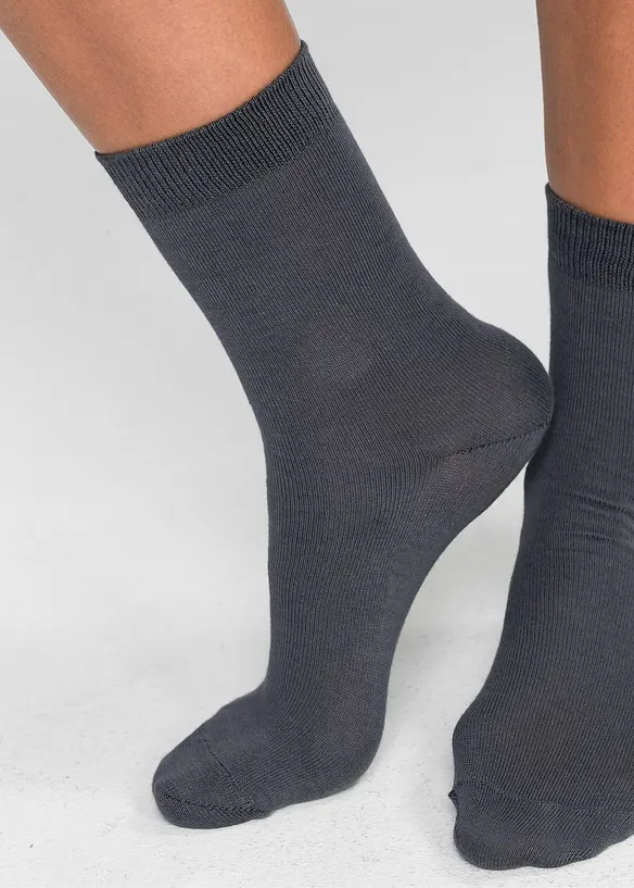 Lot de 10 paires de chaussettes en coton majoritaire, bonprix