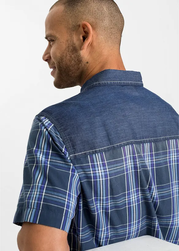 Kurzarmhemd mit Denimbesatz aus reiner Bio-Baumwolle, bonprix