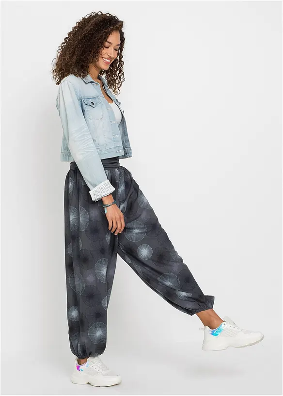 Schlupfhose aus softer Viskose, bonprix