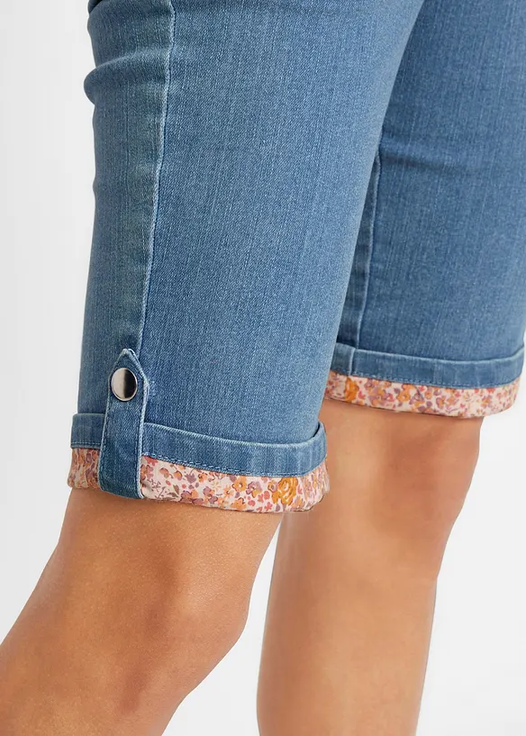 Bermuda en jean avec revers coloré, bonprix