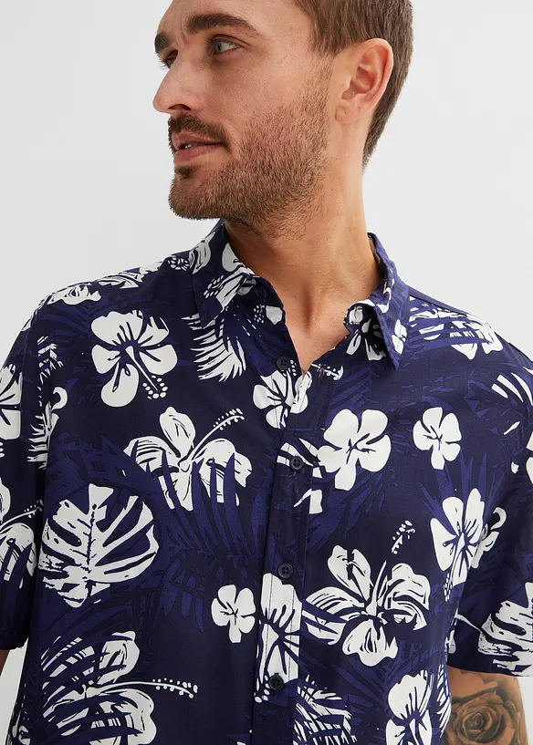 Chemise manches courtes en viscose, bonprix
