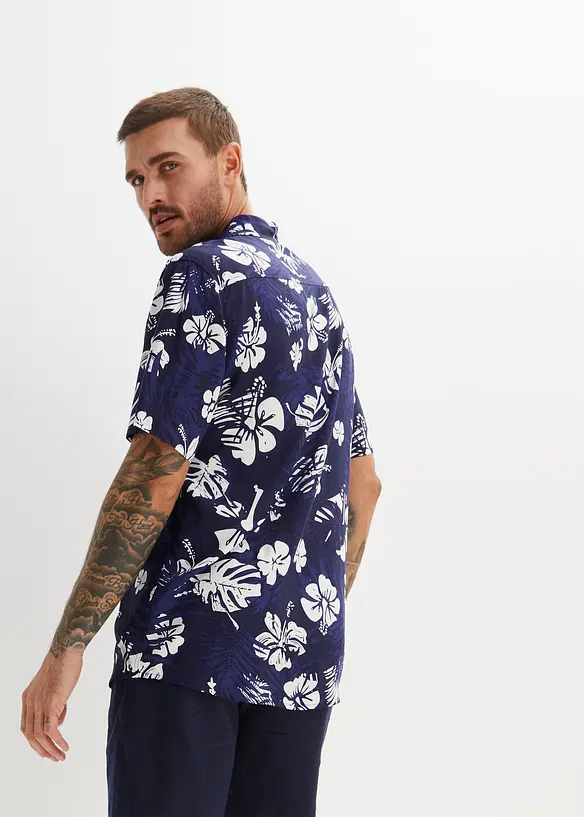 Chemise manches courtes en viscose, bonprix