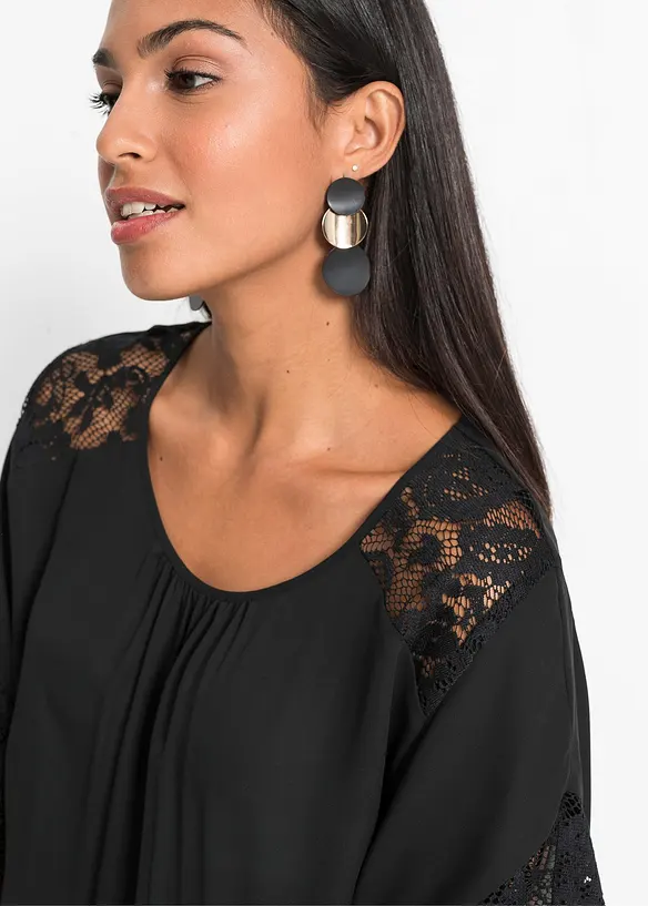 Blouse avec détails dentelle, bonprix