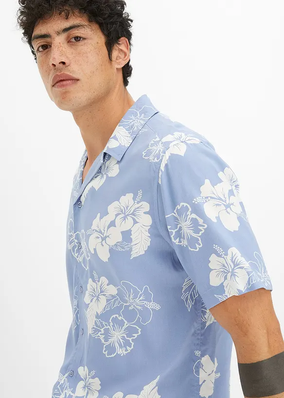 Chemise manches courtes en viscose, bonprix