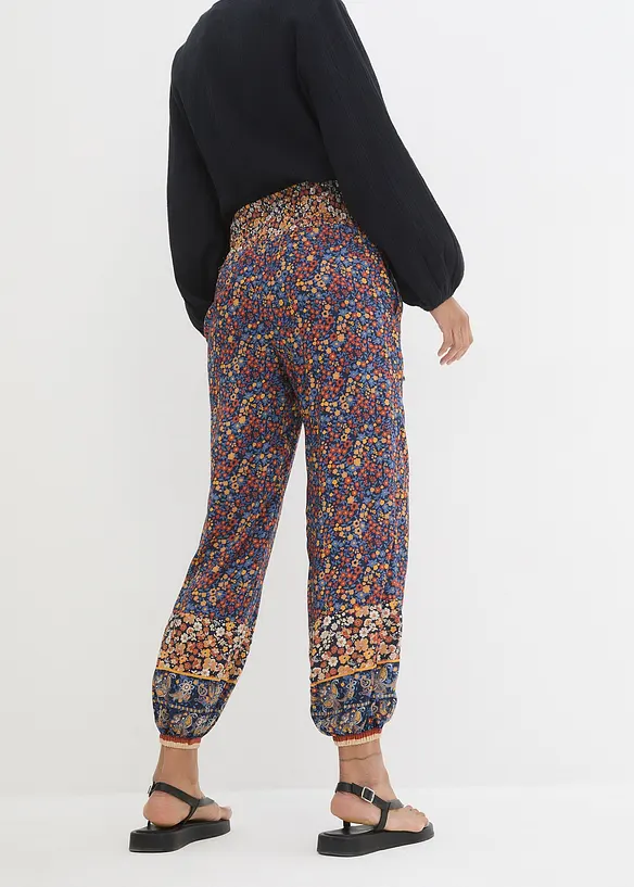 Schlupfhose aus fließender Viskose, bonprix
