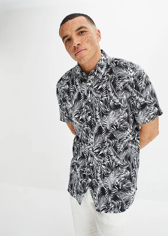 Chemise manches courtes en viscose, bonprix