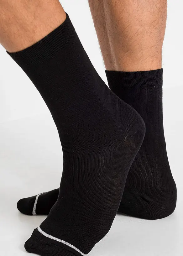 Lot de 5 paires de chaussettes en coton majoritaire, bonprix