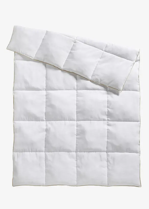 Couette toucher duvet très chaude, bonprix