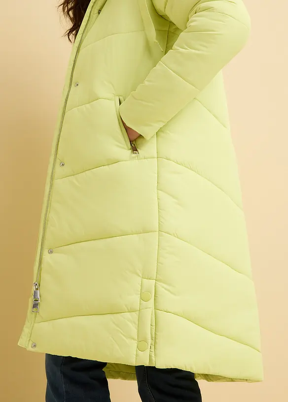 Doudoune avec capuche doublée sherpa, bonprix