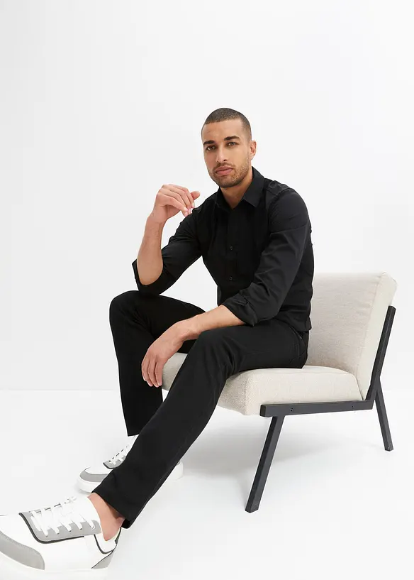 Jean slim extensible, coupe droite, bonprix