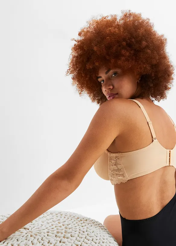 Soutien-gorge moulé à bretelles rembourrées, bonprix