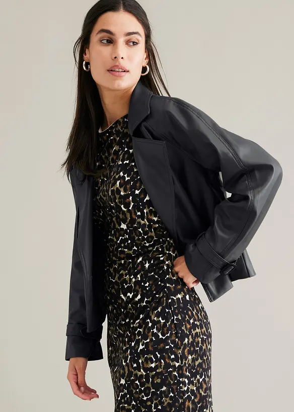 kurzer Lederimitat-Trenchcoat, bonprix