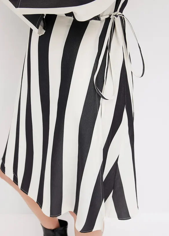 Robe portefeuille en satin, bonprix