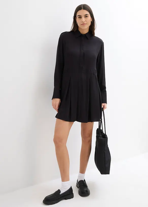 Robe courte en viscose fluide, bonprix