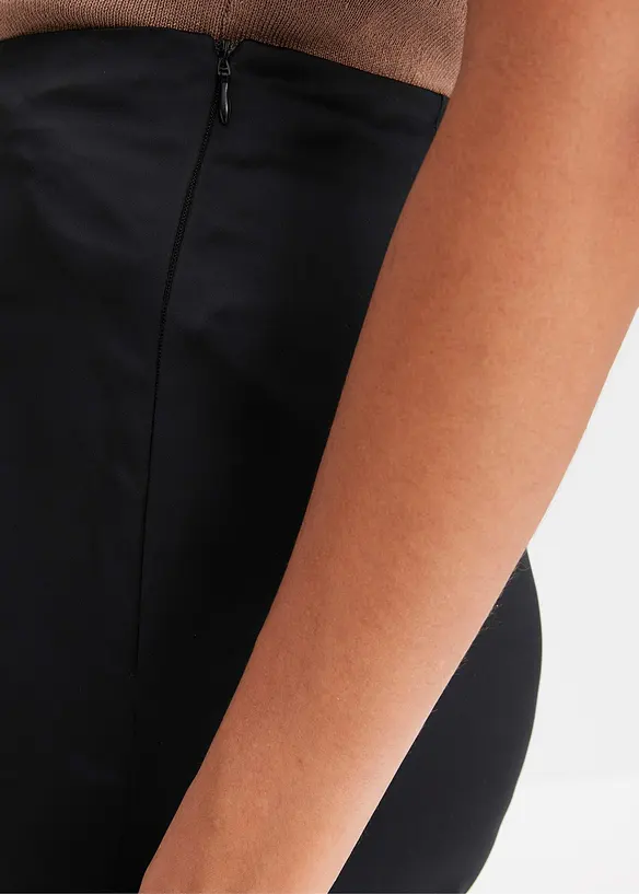 Midirock aus fließendem Satin, bonprix