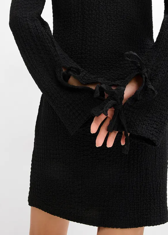 Minikleid aus strukturiertem Crêpe, bonprix