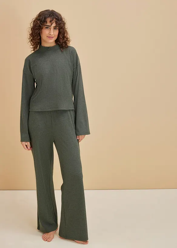 Weit geschnittener Loungewear Hausanzug aus weicher Rippe, bonprix
