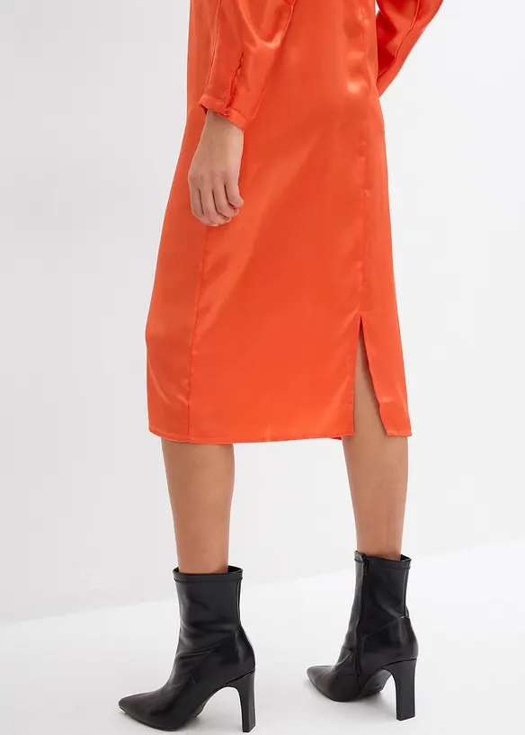 Robe midi à manches chauve-souris en satin fluide, bonprix