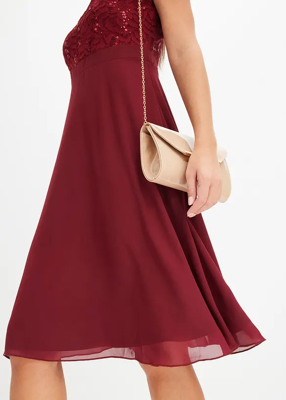 Chiffonkleid mit Spitze und bestickten Pailletten, bonprix