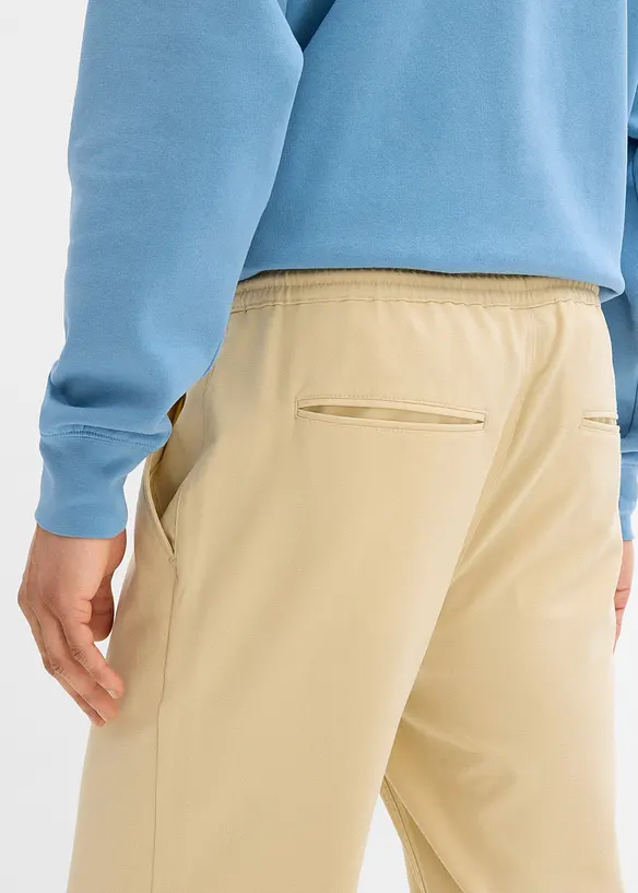 Chino droit extensible à taille élastiquée, Loose Fit, bonprix