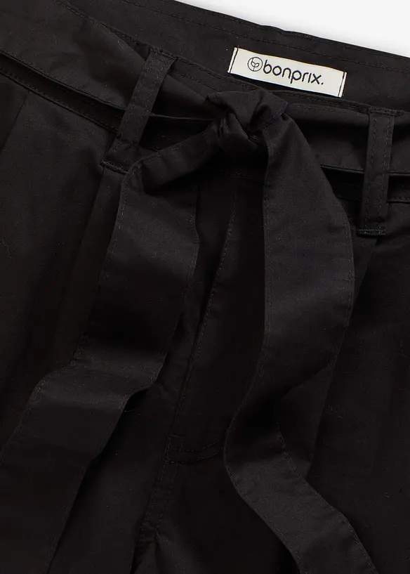 Twill-Shorts mit Bindegürtel, bonprix