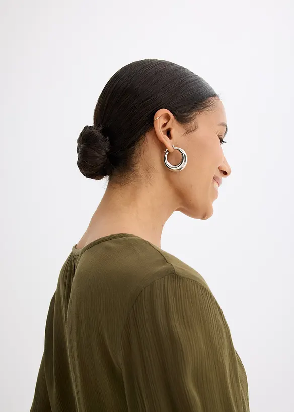 Blouse brodée, bonprix