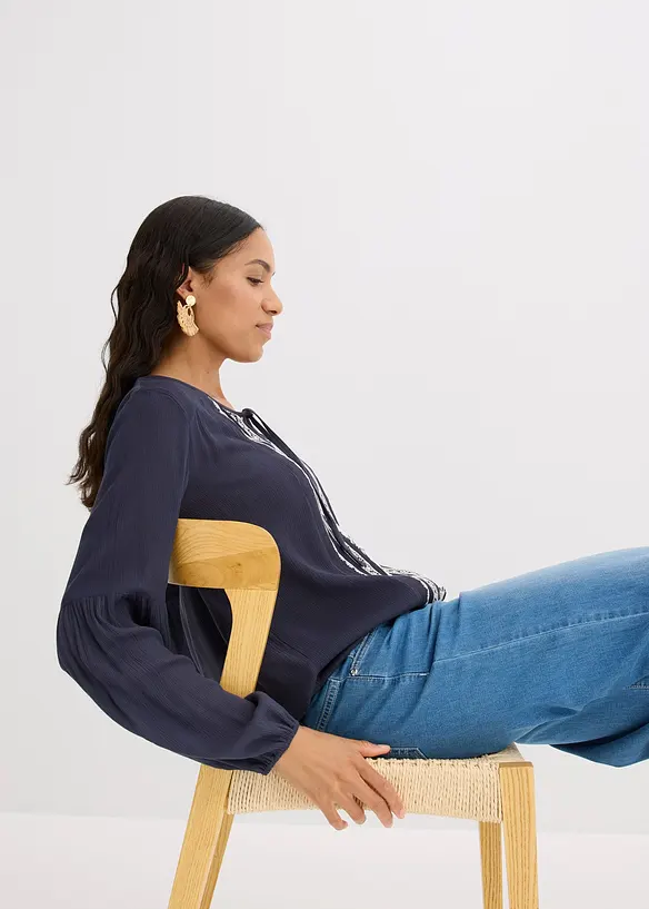 Blouse brodée, bonprix
