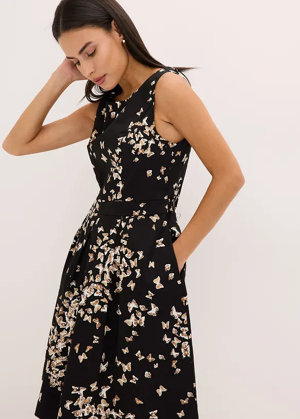 Robe à plis piqués et poches, bonprix