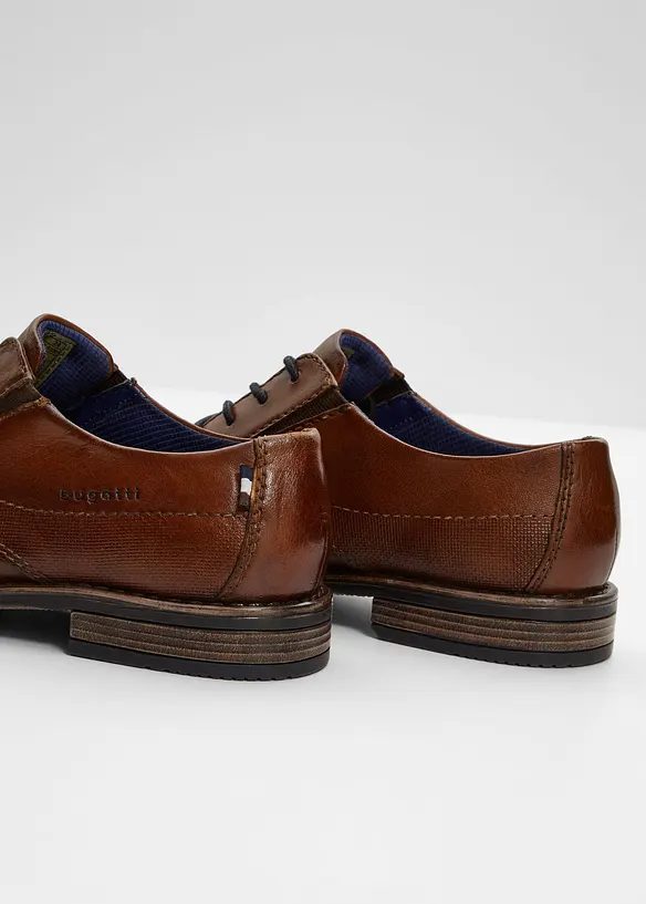 Chaussures lacées en cuir Bugatti, Bugatti