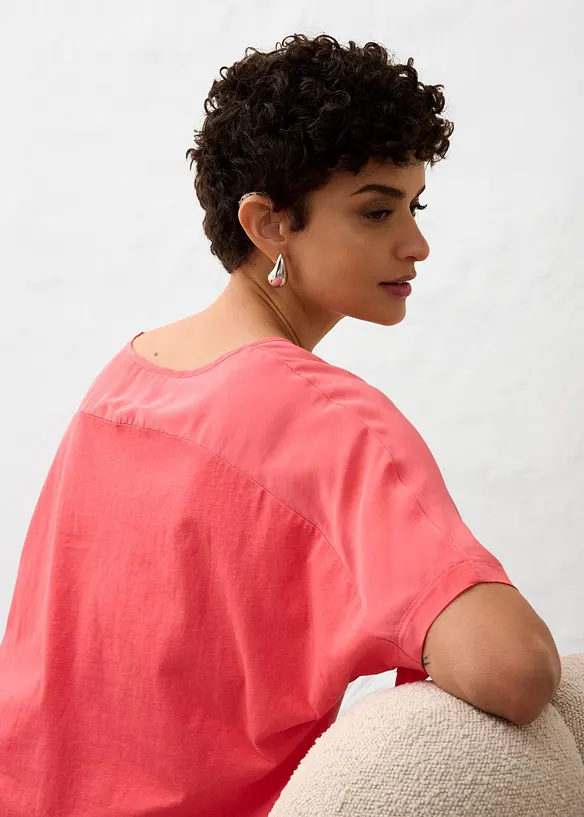 Shirt mit Seidenanteil und Webeinsatz, bonprix