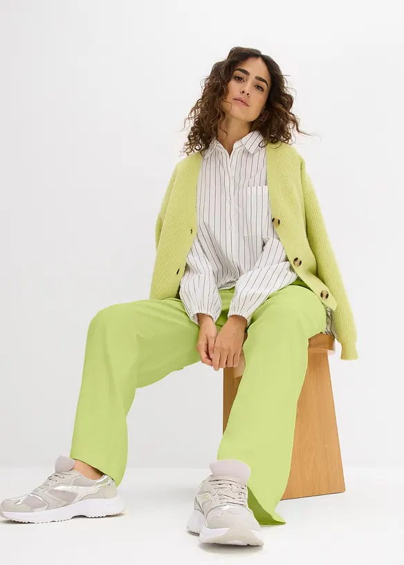 Marlenehose aus fließender Viskose, bonprix