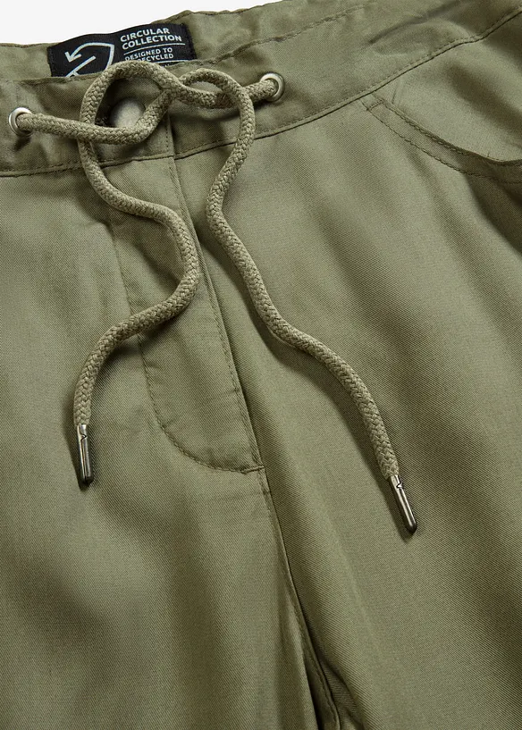 Leichte Cargohose aus fließendem Lyocell, bonprix