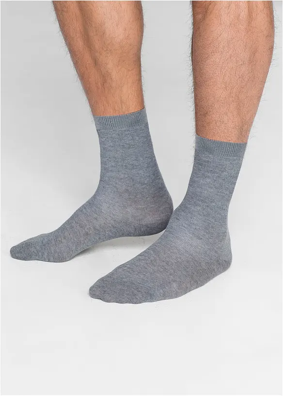 Lot de 10 paires de chaussettes en coton majoritaire, bonprix