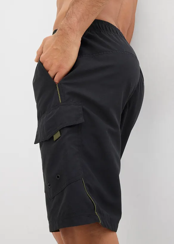 Badeshorts mit seitlicher Tasche, bonprix