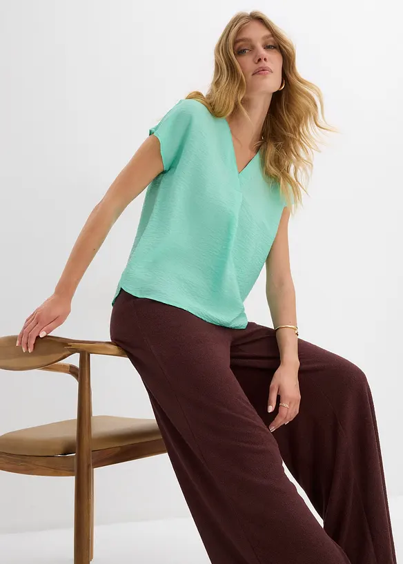Blouse fluide en viscose mélangée, bonprix