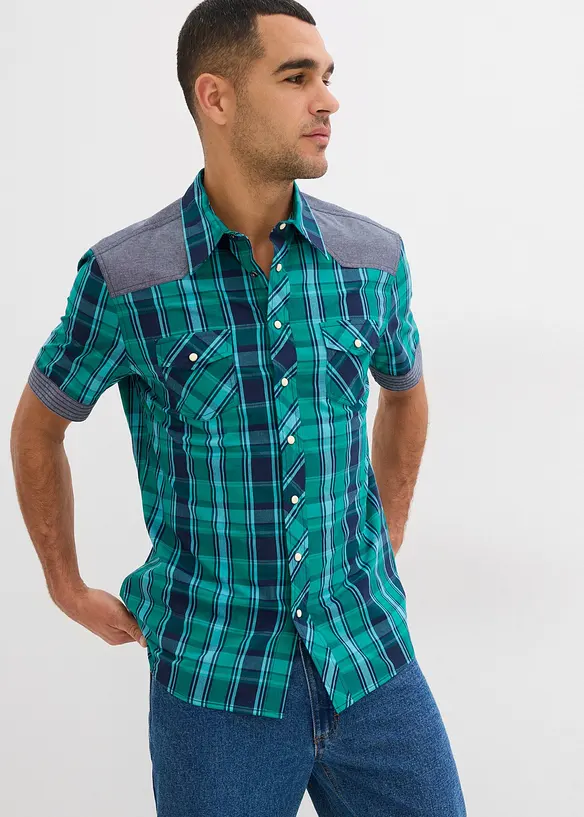 Chemise manches courtes avec empiècements denim, bonprix