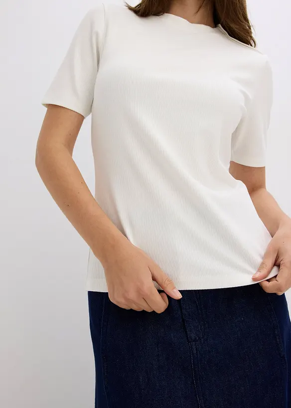 T-shirt côtelé en viscose douce et extensible, bonprix