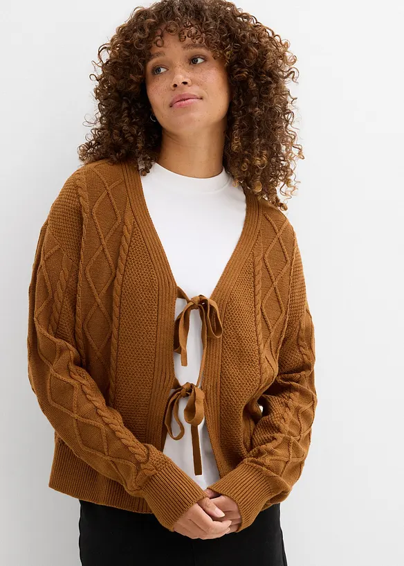 Gilet en maille à nouettes, bonprix