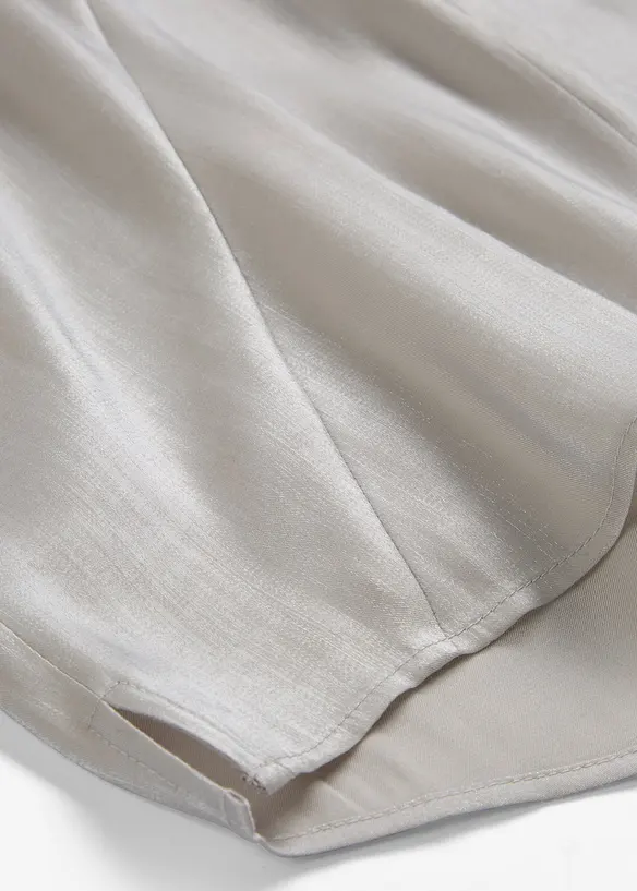 Kurzarmbluse aus glänzendem Satin, bonprix