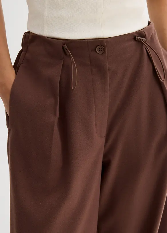Pantalon en viscose mélangée à détails fonctionnels, bonprix
