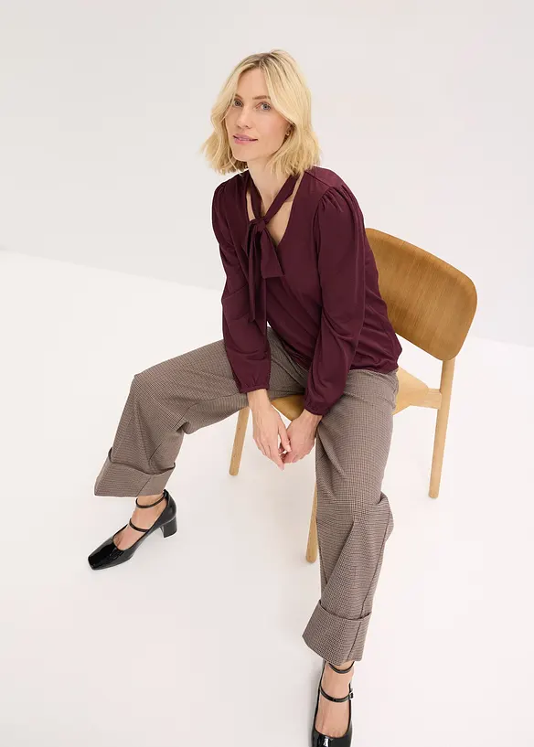 Struktur-Shirt mit abnehmbarer Schluppe, bonprix