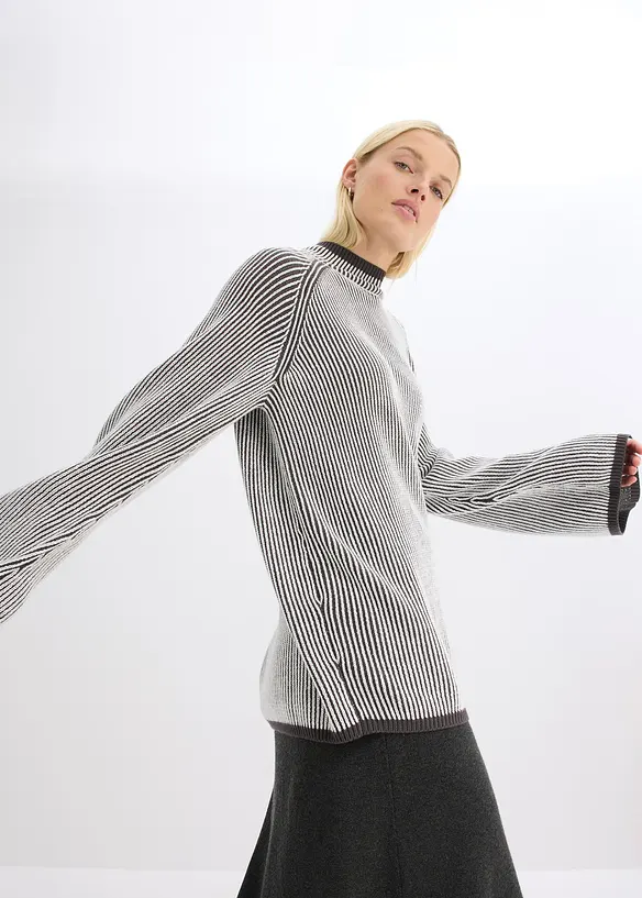 Oversize-Pullover mit Stehkragen, bonprix